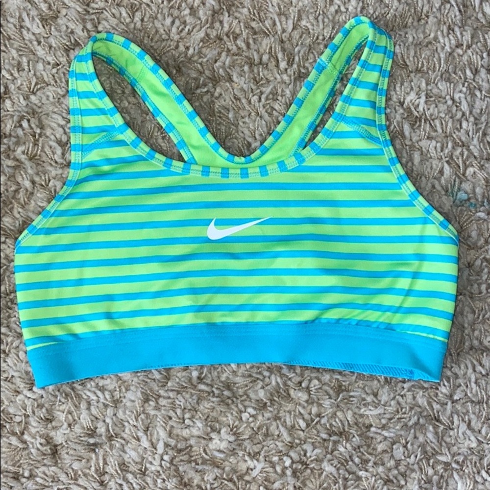 nike sports bra